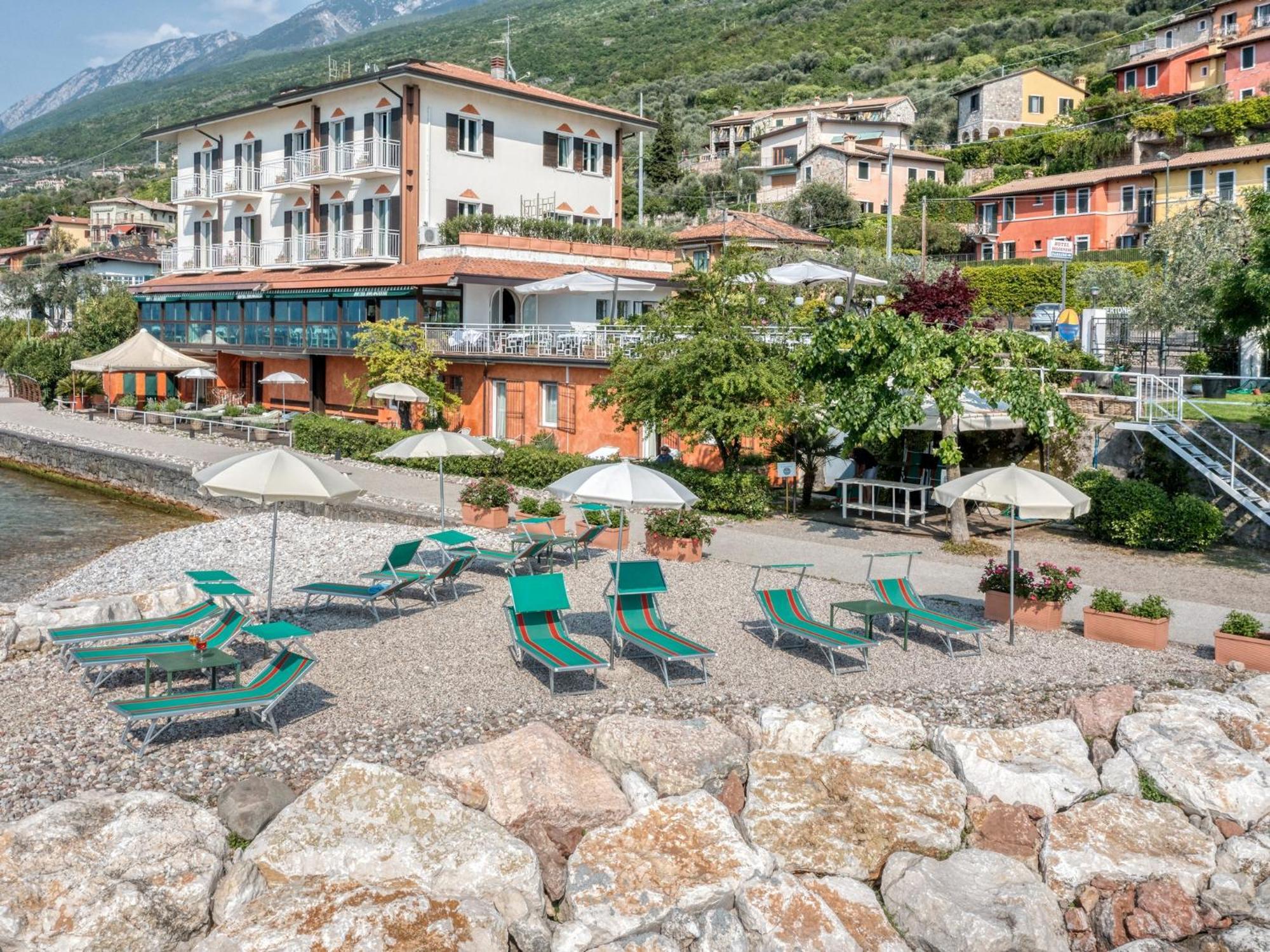 La Caletta Hotel Bolognese Brenzone sul Garda Luaran gambar