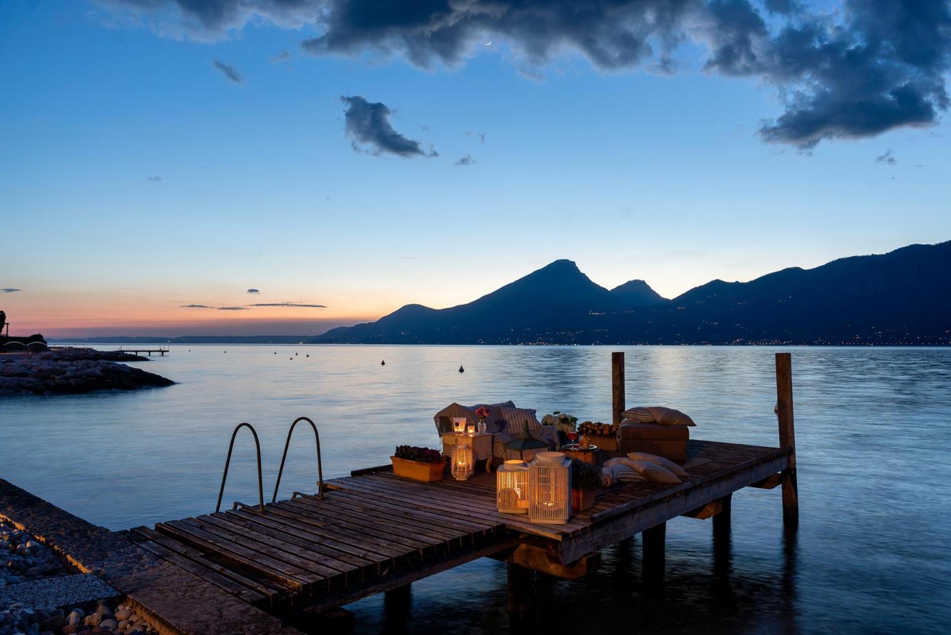 La Caletta Hotel Bolognese Brenzone sul Garda Luaran gambar