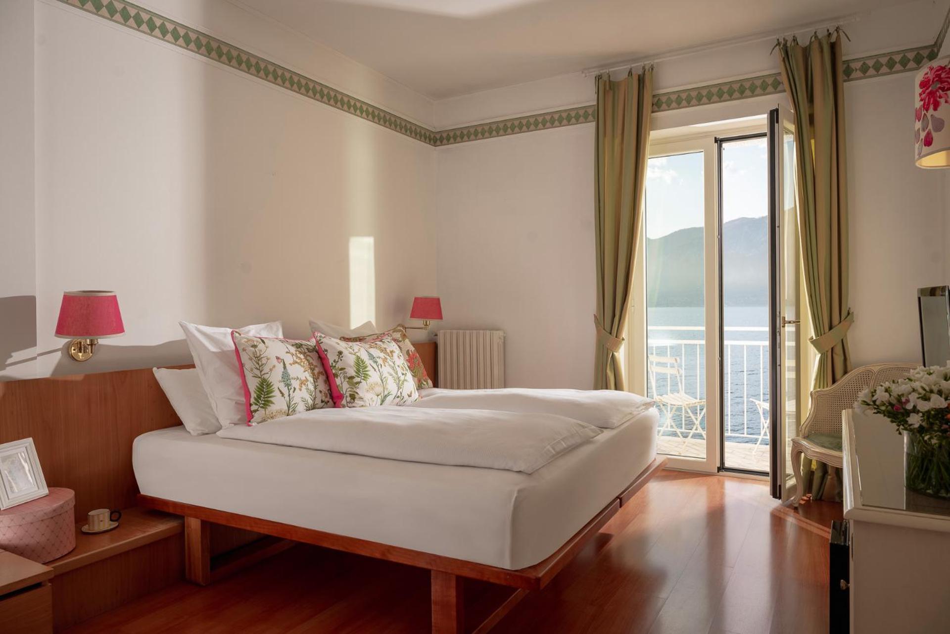 La Caletta Hotel Bolognese Brenzone sul Garda Luaran gambar